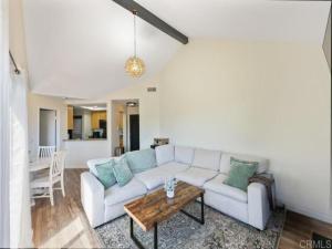 MLS #PTP2506907 image #0