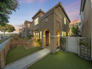 MLS #PTP2506978 image #0