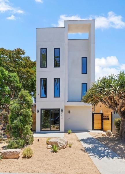 MLS #PTP2507053 image #0