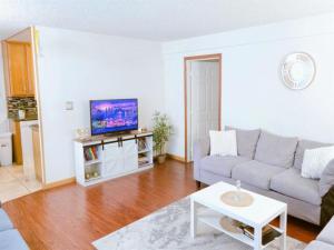 MLS #PTP2507070 image #0