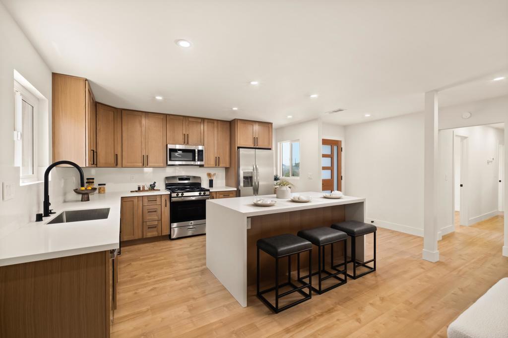 MLS #PTP2507193 image #0