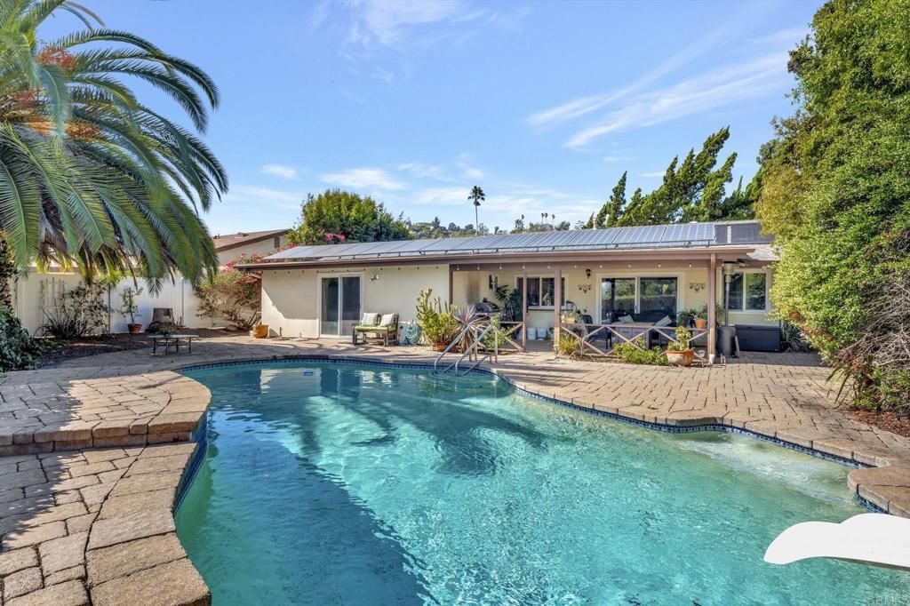 MLS #PTP2507352 image #0