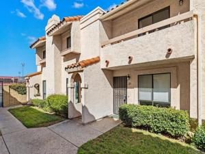 MLS #PTP2507584 image #0