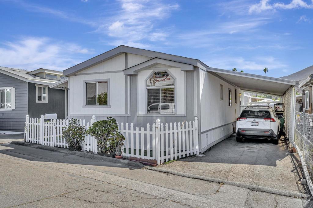 MLS #PTP2507617 image #0