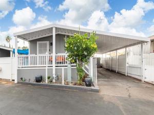 MLS #PTP2507770 image #0