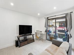 MLS #PTP2507813 image #0