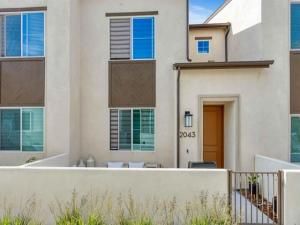 MLS #PTP2507859 image #0