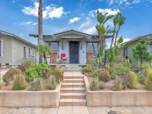 MLS #PTP2507864 image #0