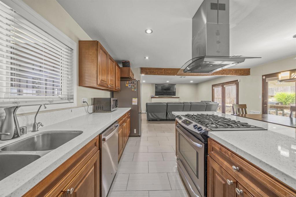 MLS #PTP2507876 image #0