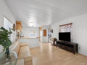 MLS #PTP2508152 image #0