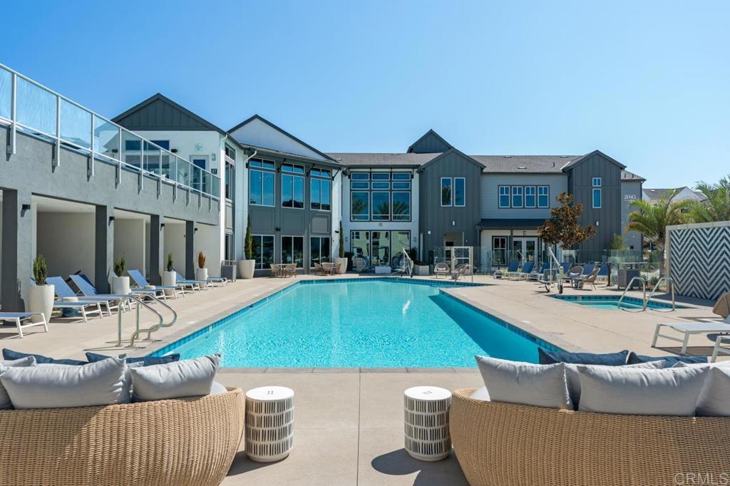 MLS #PTP2508425 image #0