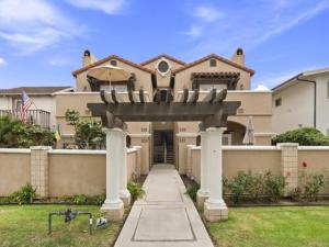 MLS #PTP2508469 image #0