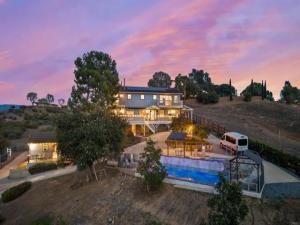 MLS #PTP2508536 image #0