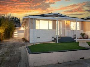 MLS #PTP2508685 image #0