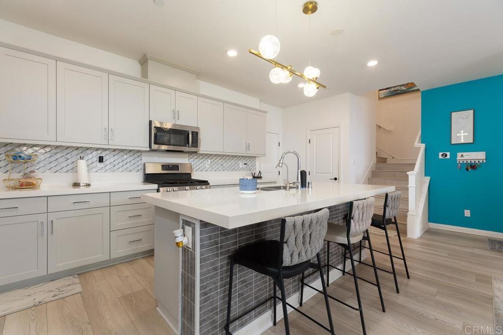 MLS #PTP2508778 image #0