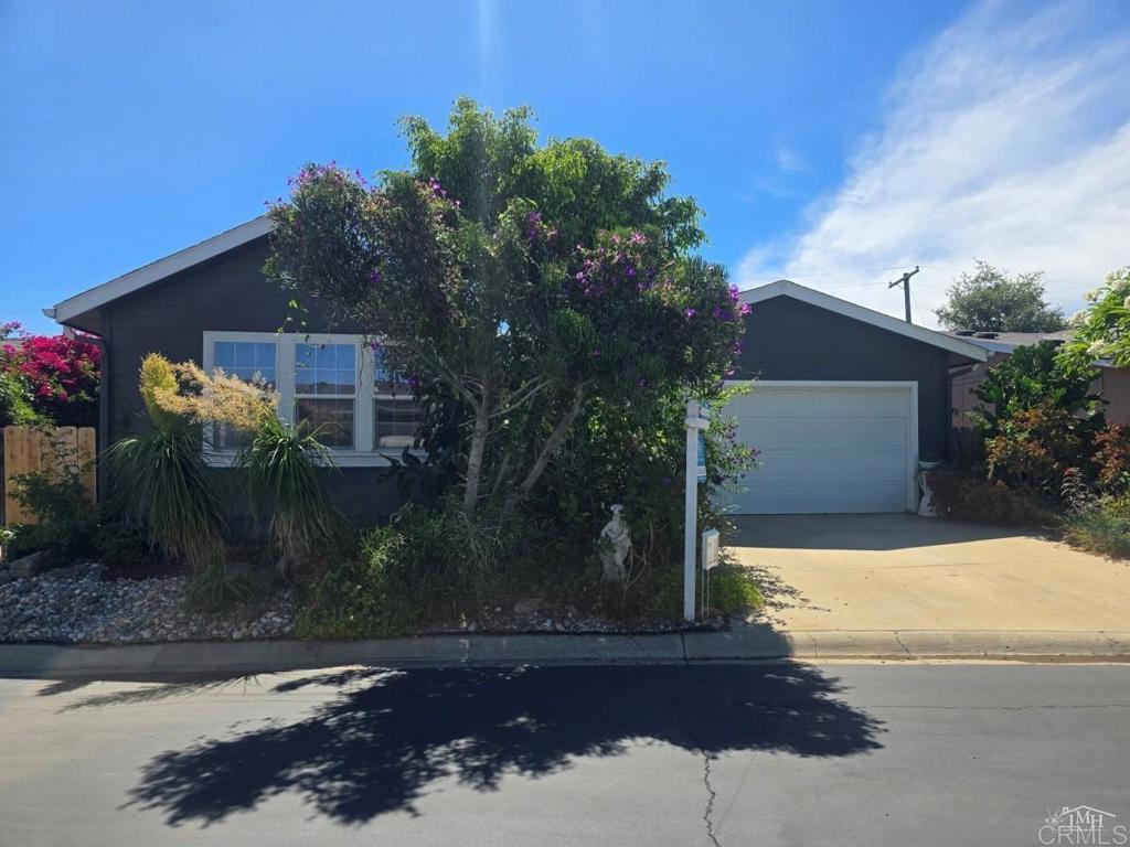 MLS #PTP2508852 image #0