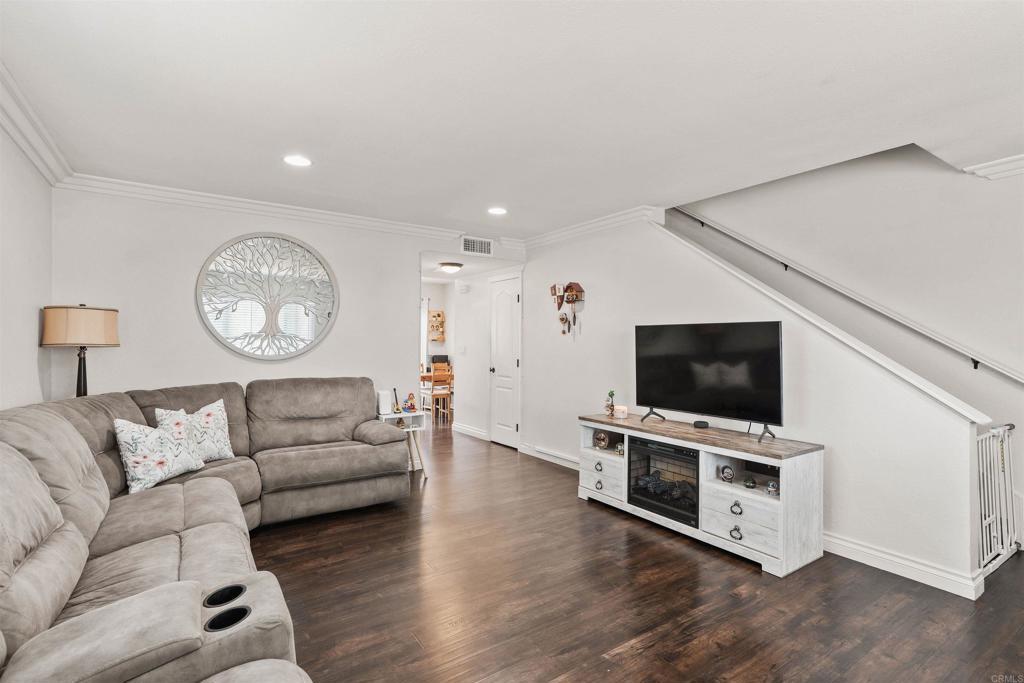 MLS #PTP2508962 image #0