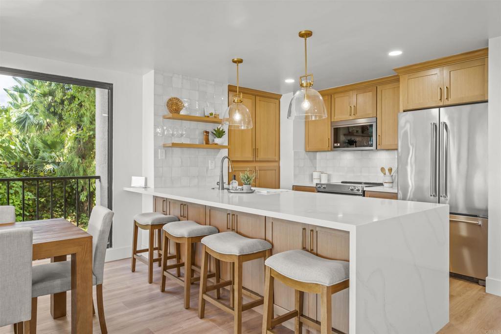 MLS #PTP2508975 image #0