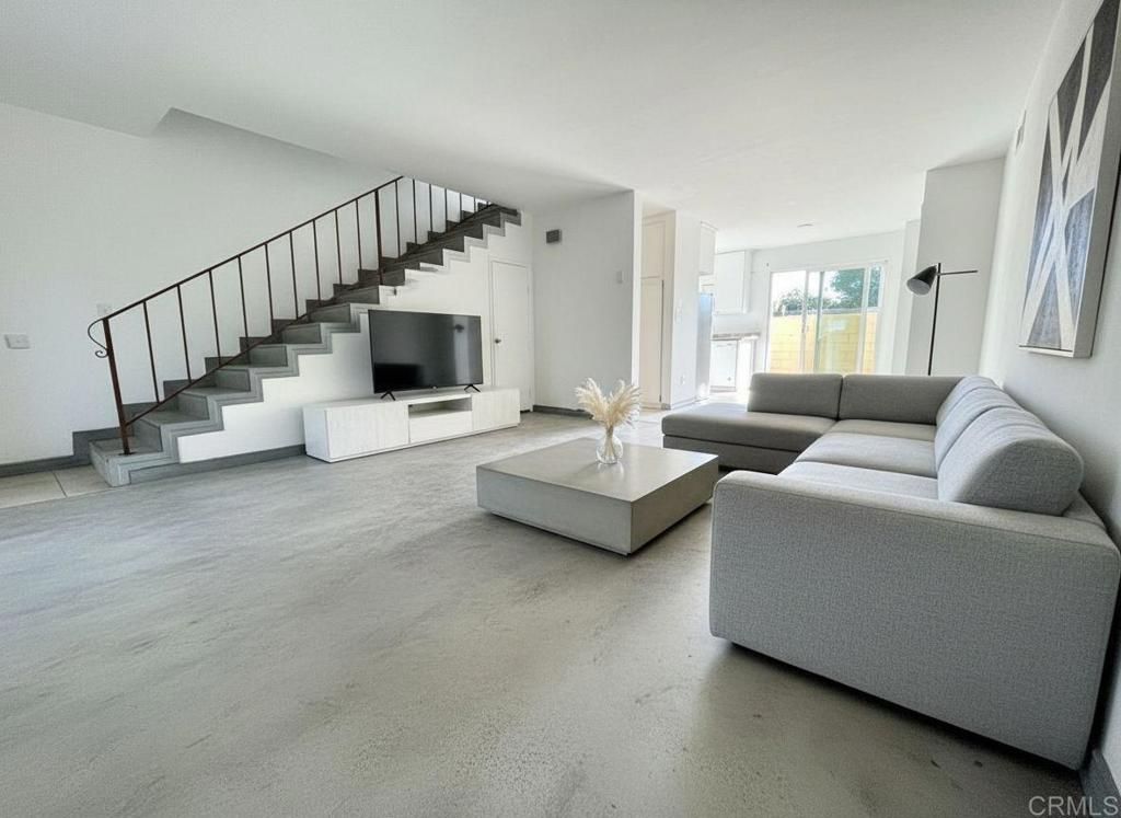 MLS #PTP2509040 image #0