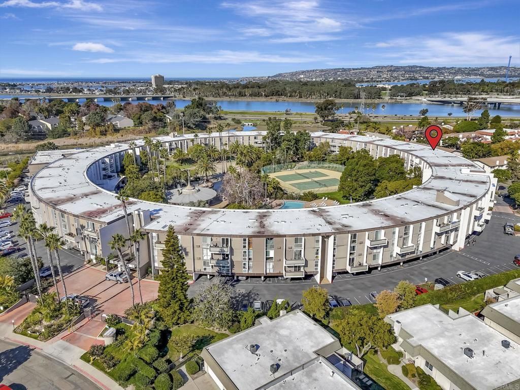 MLS #PTP2509094 image #0