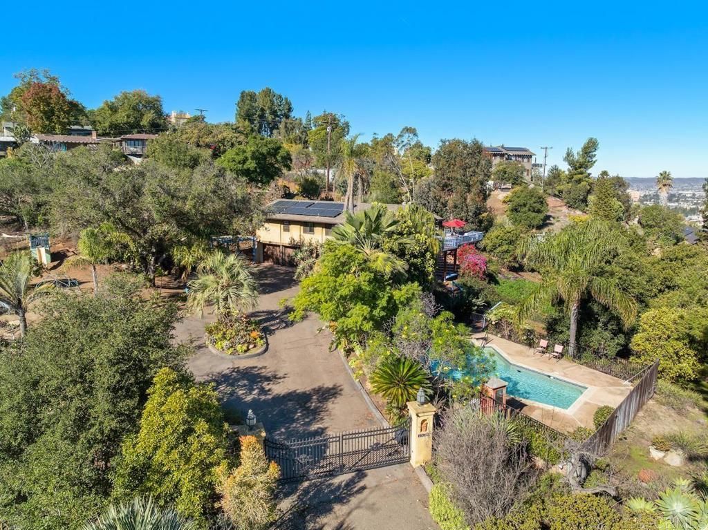 MLS #PTP2509106 image #0