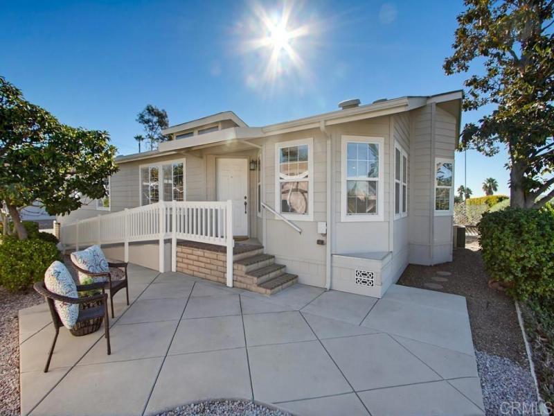 MLS #PTP2509133 image #0