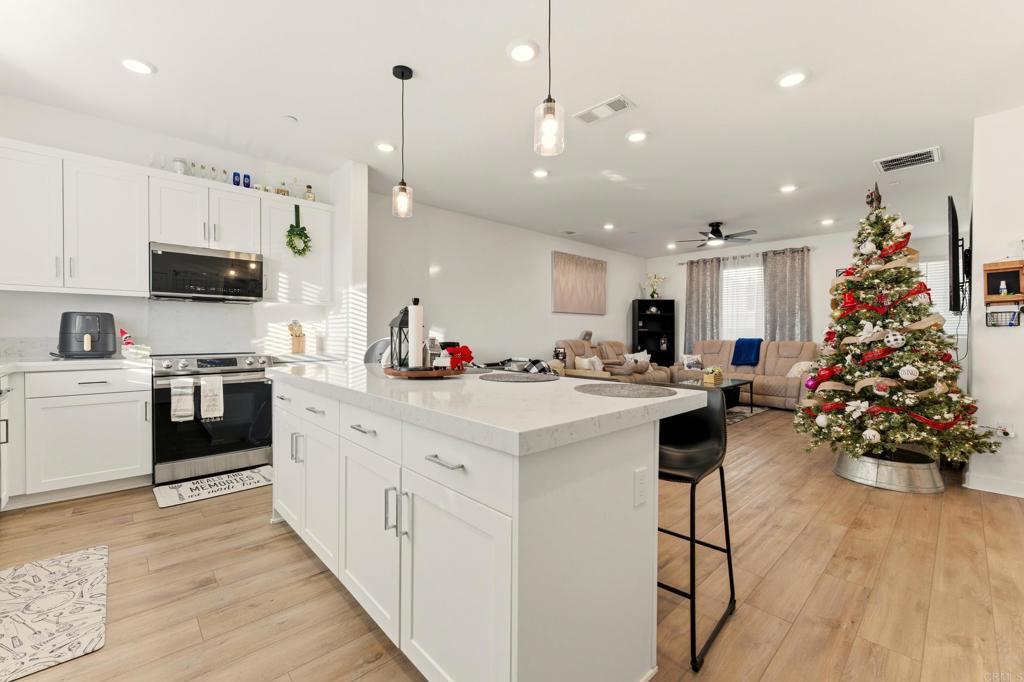 MLS #PTP2509200 image #0