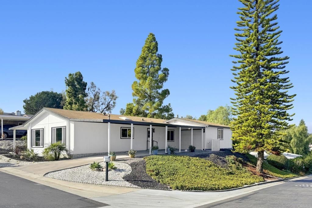 MLS #PTP2509219 image #0