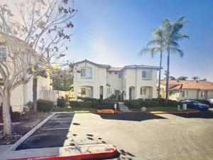 MLS #PTP2600236 image #0