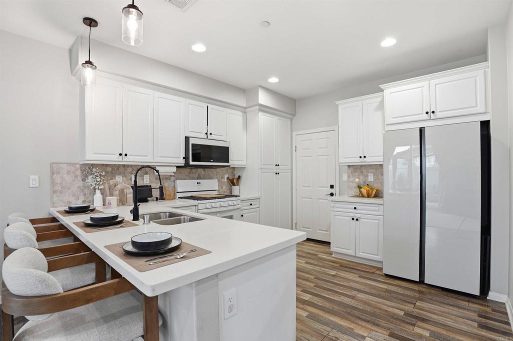 MLS #PTP2604537 image #0