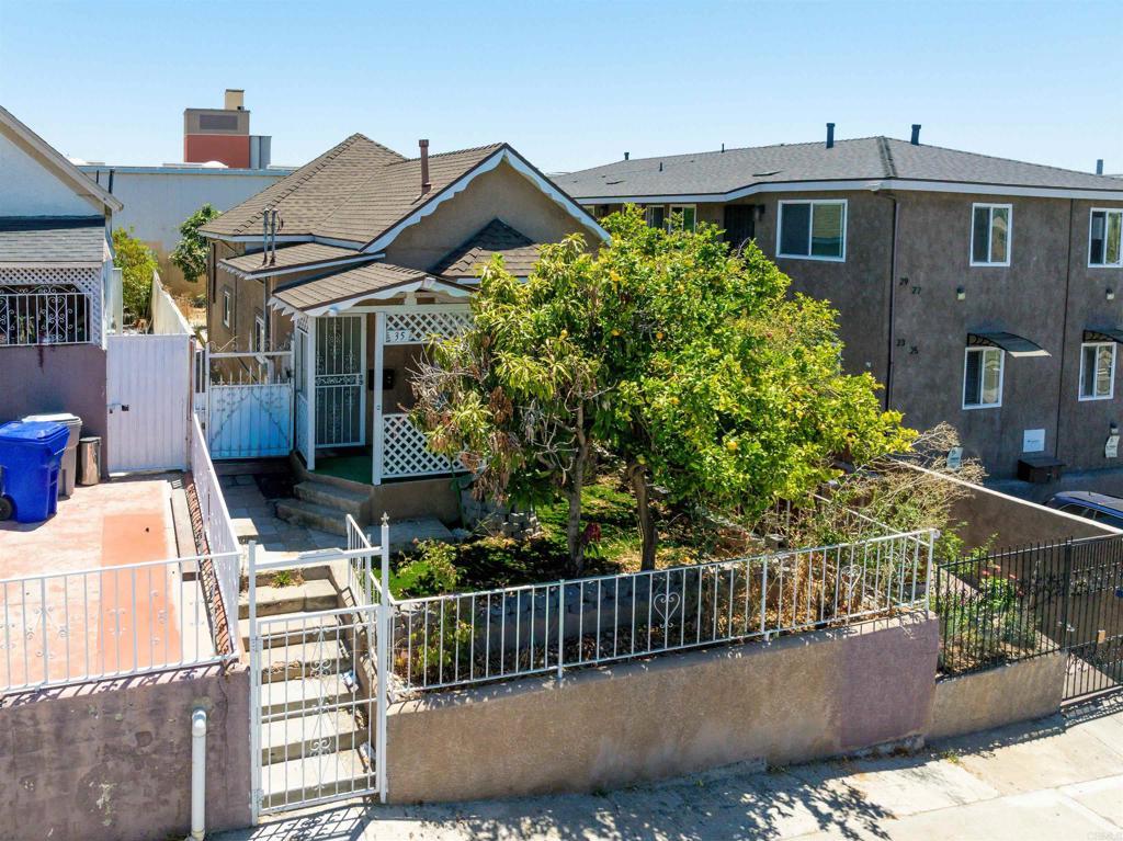 MLS #PTP2605085 image #0