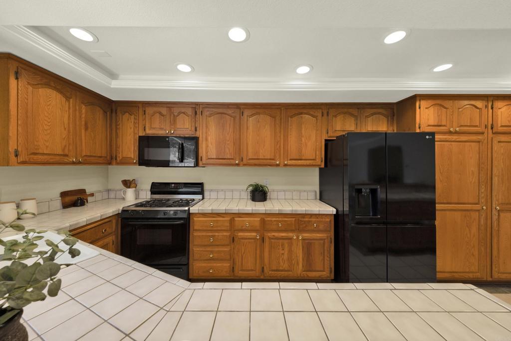 MLS #PTP2605283 image #0