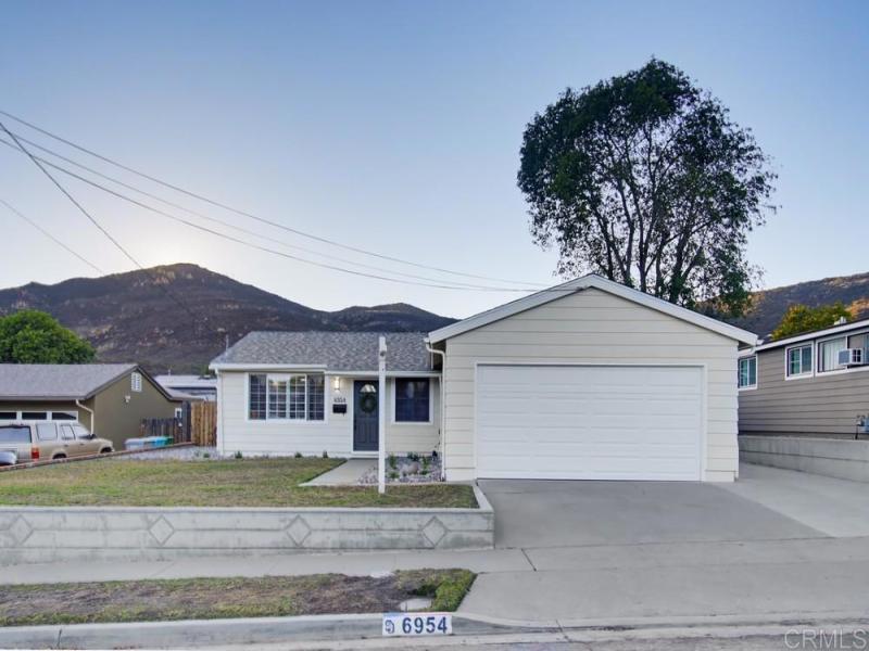 MLS #PTP2605556 image #0