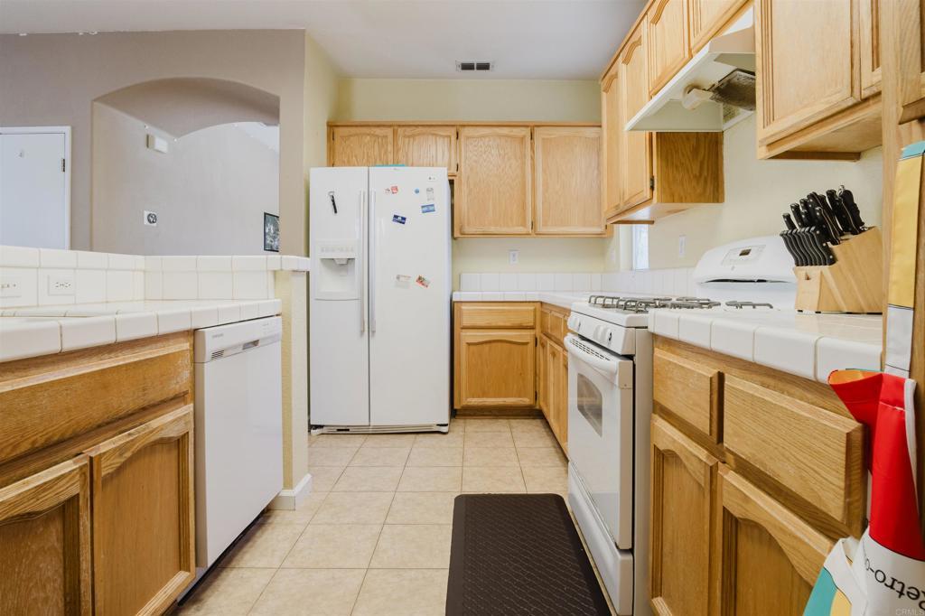 MLS #PTP2605568 image #0