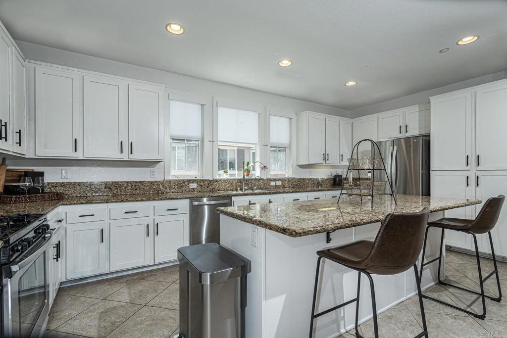 1646 Hickory Nut Place Chula Vista CA 91915 | MLS #PTP2605954 45 MLS #PTP2605954 image #0