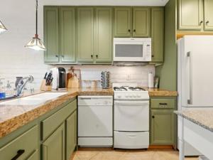 MLS #PTP2606195 image #0