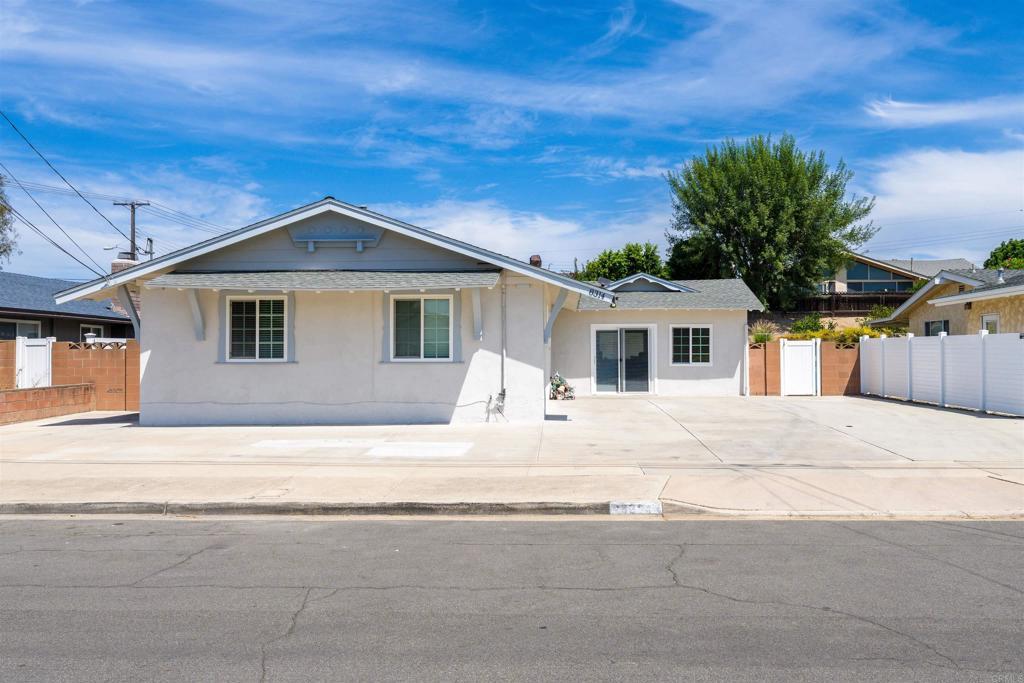 MLS #PTP2606653 image #0