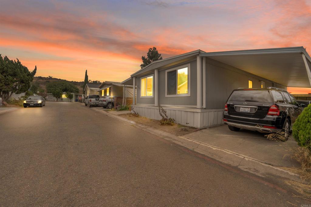 MLS #PTP2606827 image #0