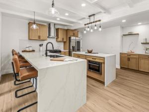 MLS #PTP2606899 image #0