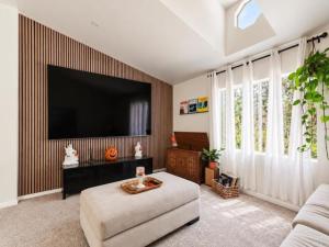 MLS #PTP2607506 image #0