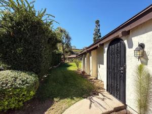 MLS #PTP2607651 image #0