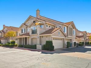 MLS #PTP2607748 image #0