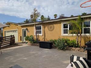 MLS #PTP2607837 image #0