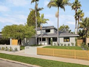 MLS #PTP2608065 image #0