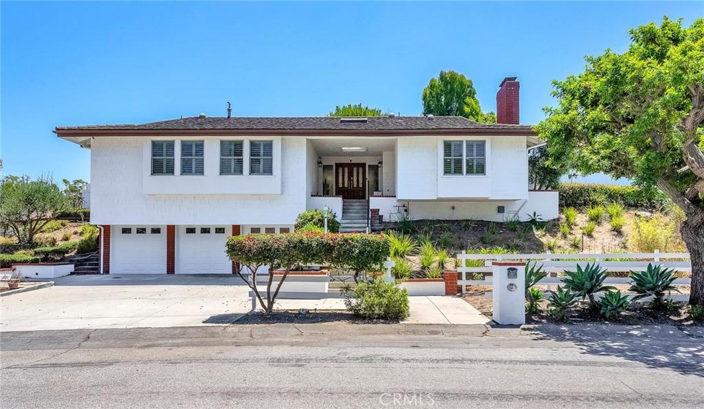 MLS #PV25169164 img 0