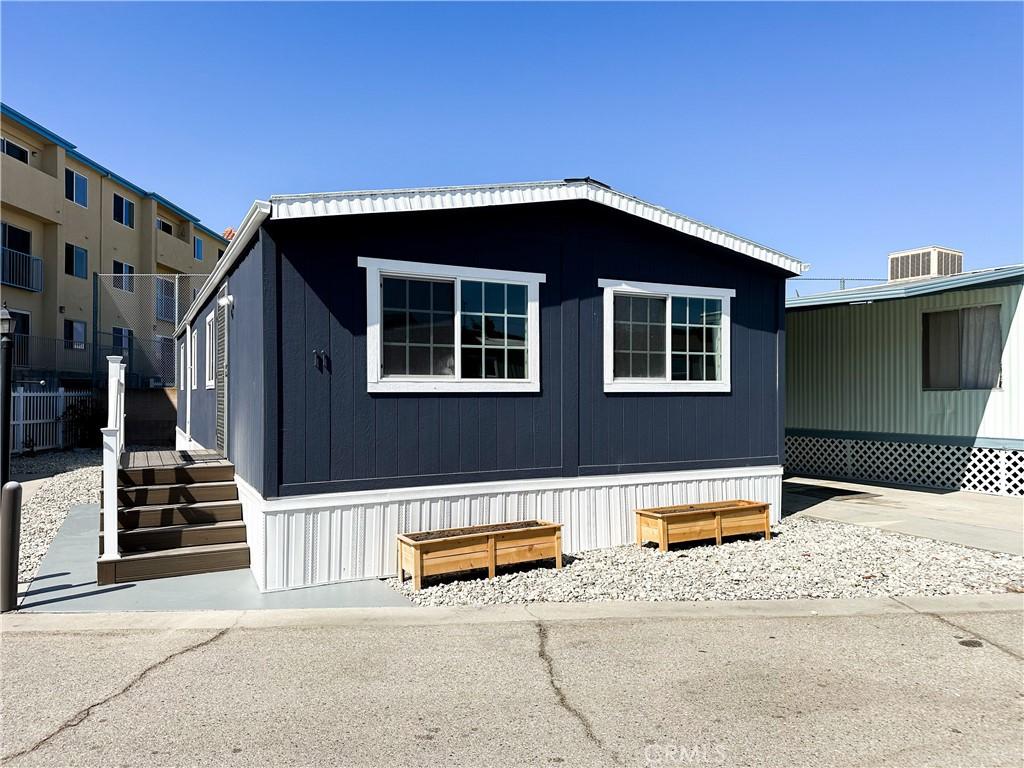 MLS #PV25218609 image #0