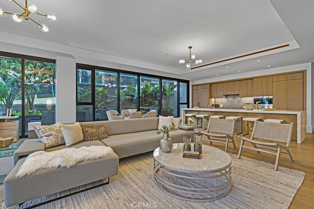 MLS #PV25229659 image #0