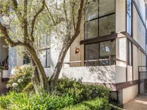 MLS #PV25233935 image #0