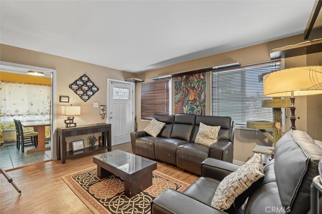 MLS #PV25236775 image #0