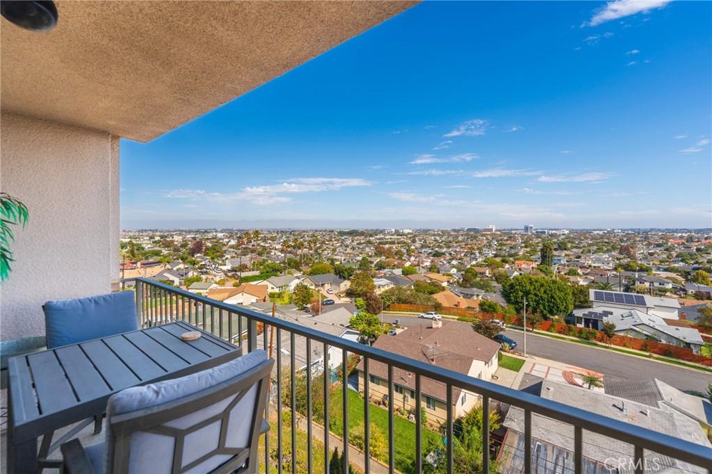 MLS #PV25248414 image #0